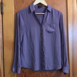 Lightweight Button Down Blouse ☂️—final price!